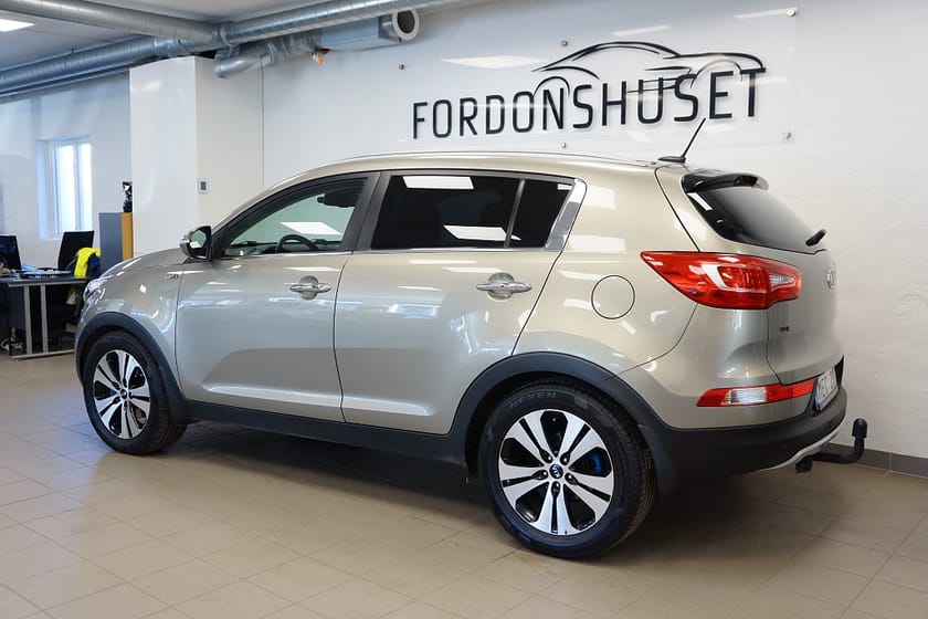 Bild 3 av Kia Sportage 2.0 CRDi 184HK AWD | PANORAMA | NAV | DRAGKROK