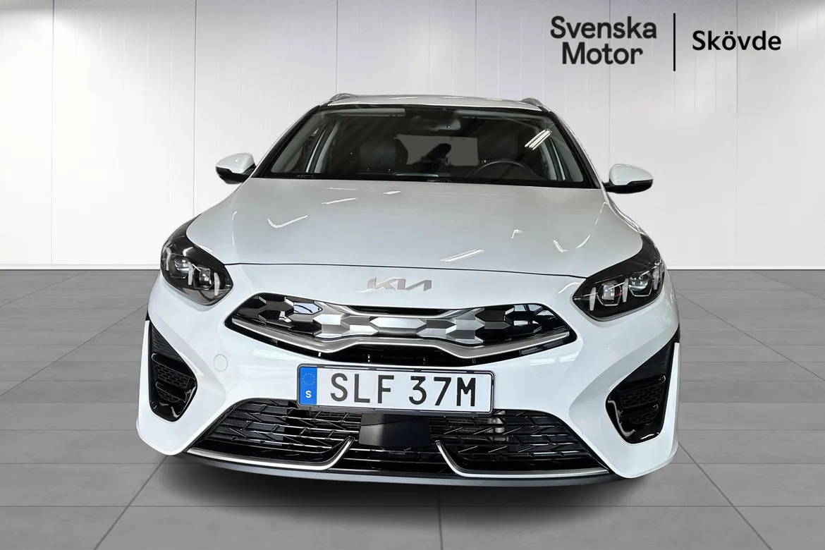 picture of a car
