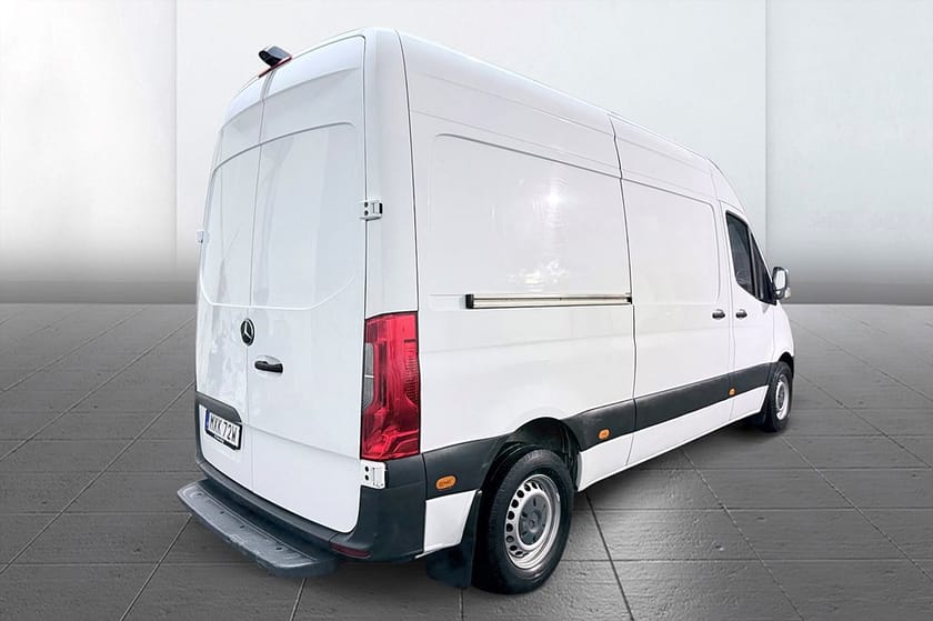 Bild 5 av Mercedes-Benz Sprinter 211 CDI FWD Panel Van 3-sits Kamera Tempmatic MOMS