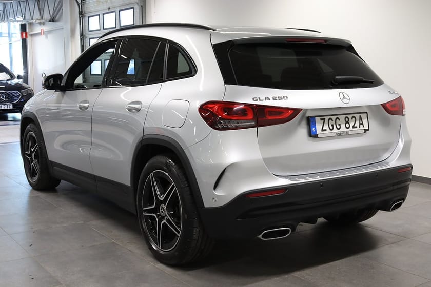 Bild 4 av Mercedes-Benz GLA 250 4MATIC 8G-DCT AMG Line