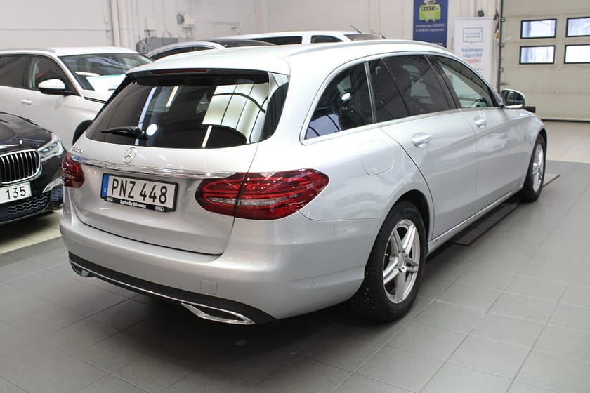 Bild 4 av Mercedes-Benz C 200 T d 9G-Tronic Avantgarde Navi/B-Kamera/Dragkrok
