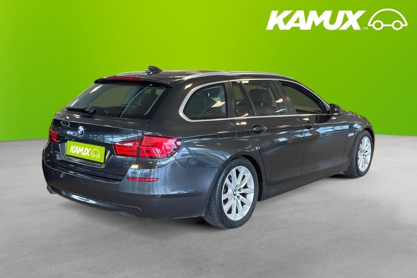 Bild 4 av BMW 530d Touring 258hk  HiFi Komfort Läder Elstol PDC Drag