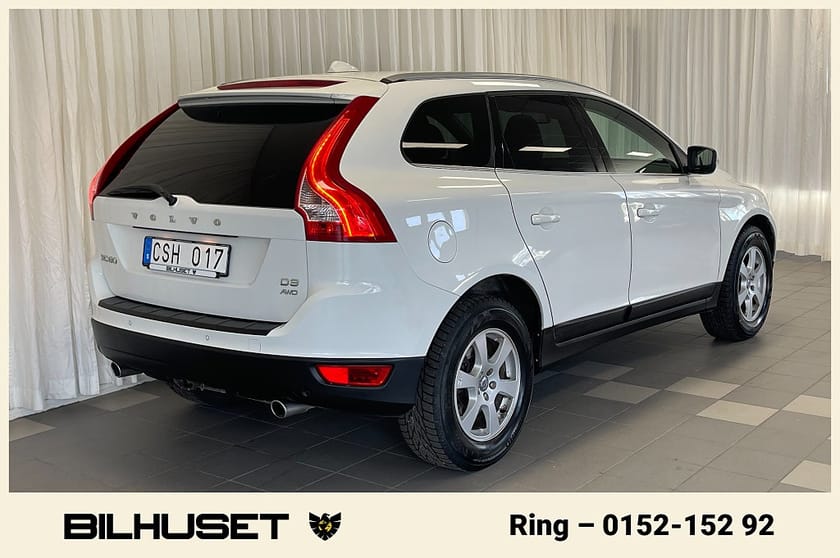 Bild 2 av Volvo XC60 D3 AWD AUT SUMMUM VÄRMARE DRAG LÄDER
