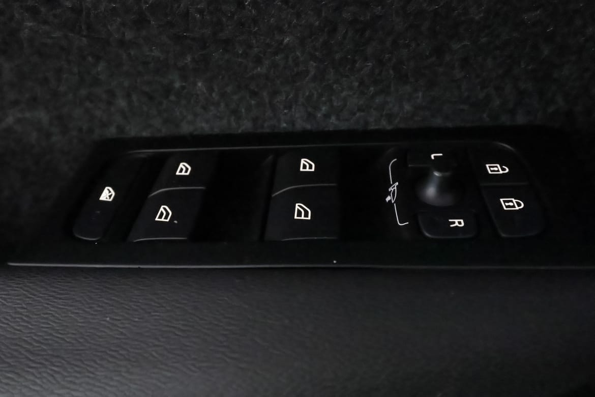 Volvo XC40 2022 - miniatyr 15