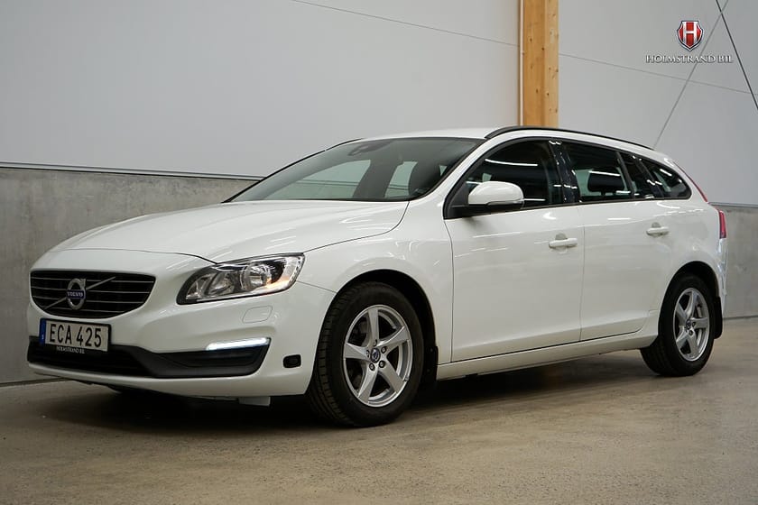 Bild 3 av Volvo V60 T4F Powershift Kinetic Värmare Kamrem bytt Fullservad