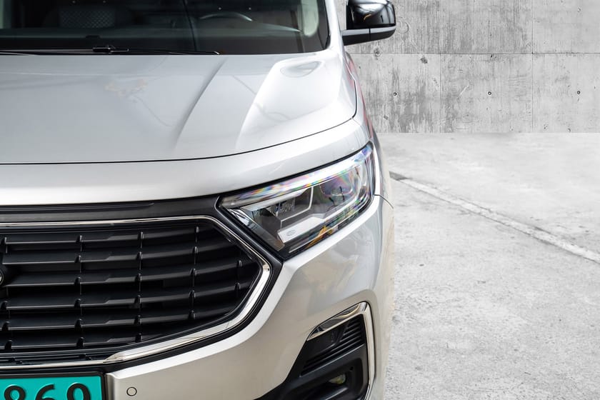 Bilde 4 av Ford Grand Transit Connect 1.5 ECOBOOST PHEV/L2/Limited/Krok/Skyvedør begge sider