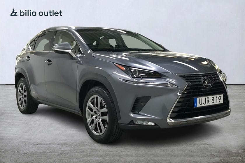 Bild 4 av Lexus NX 300h AWD E-CVT Executive 197hk Navi Drag Backkamera
