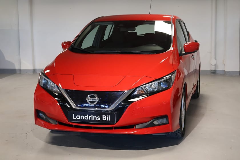 Bild 1 av Nissan Leaf Acenta 39kWh / V-hjul / PL=2.995:-