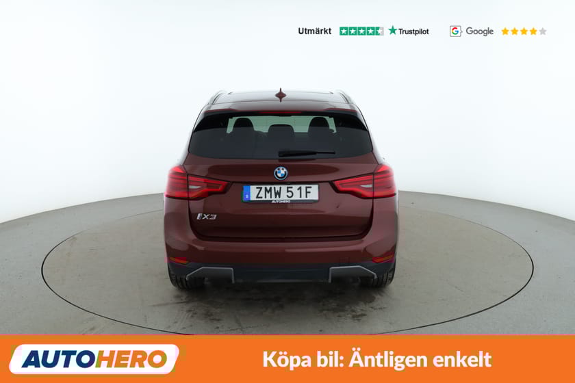 Bild 4 av BMW iX3 Charged / ACC, PDC, Kamera, CarPlay, Cockpit, Pano