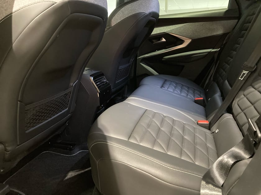 Bild 5 av Peugeot E-3008 GT Ultimate Electric 73kWh 525km WLTP Nappaläder, avtagbar dragkrok