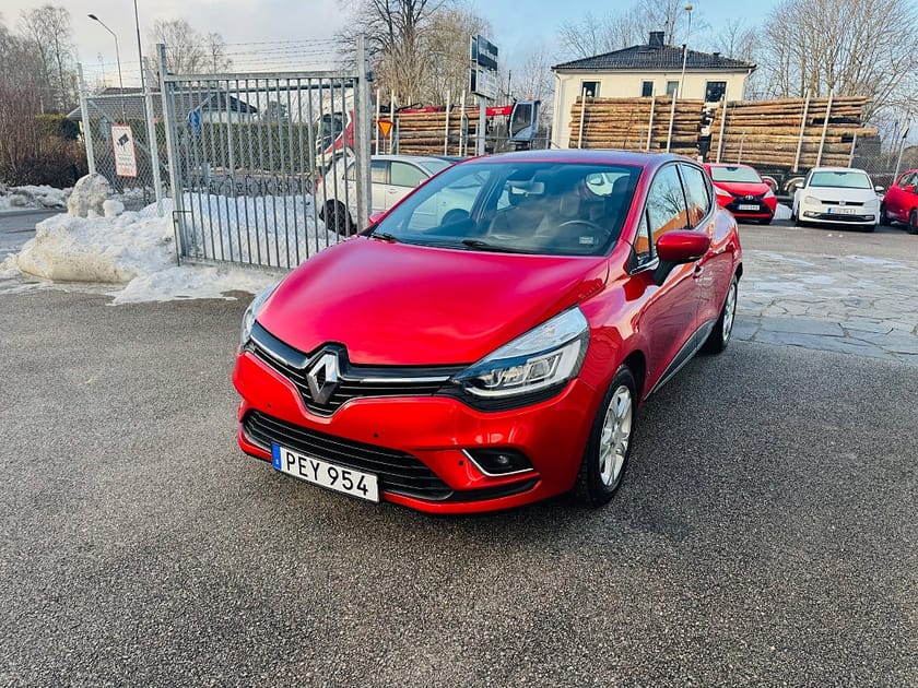 Bild 2 av Renault Clio 1.2 TCE 118HK 5D AUTOMAT / NAVI / LED / 5800Mil