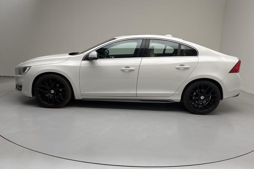 Bild 2 av Volvo S60 D4 (181hk) Summum BE PRO GPS Taklucka