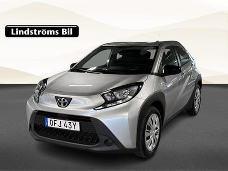 Toyota Aygo X 1.0 Play Sommar/Vinterhjul Leasing