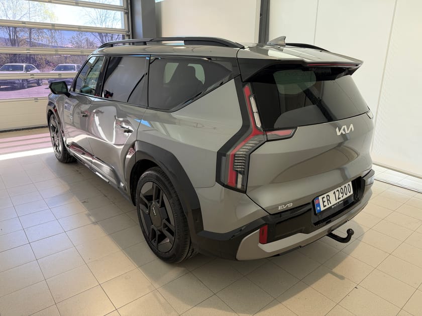 Bilde 4 av Kia EV9 AWD GT Line Executive 6-seter / PANORAMA / 800V