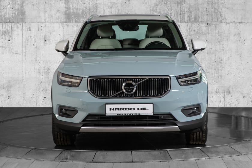 Bilde 2 av Volvo XC40 D4 AWD Momentum Hengerfeste 4år/270.000 km garanti