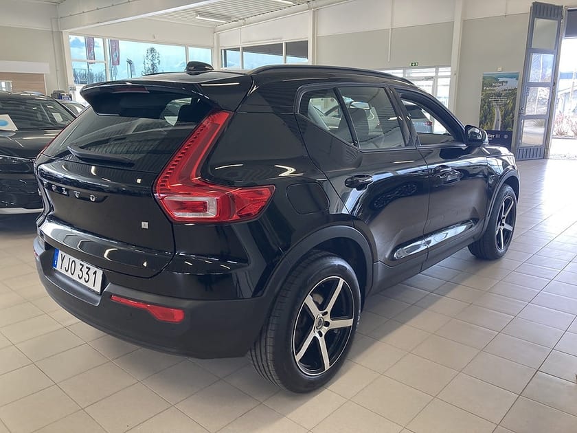 Bild 5 av Volvo XC40 T2 Momentum Drag Elbaklucka