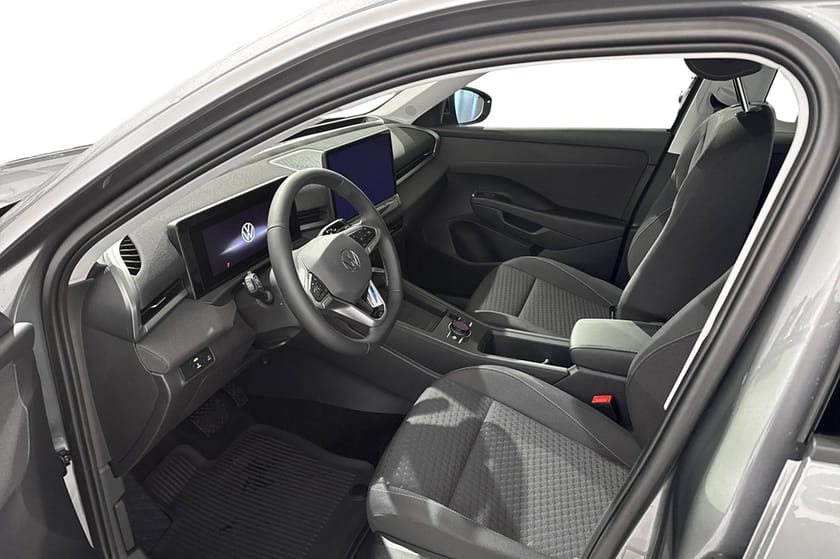 Bild 4 av Volkswagen T-Roc eTSI150 DSG *OMGÅENDE LEVERANS*