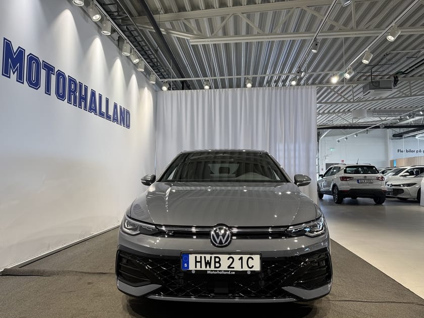 Bild 2 av Volkswagen Golf R-Line / Drag / H&K / Kamera