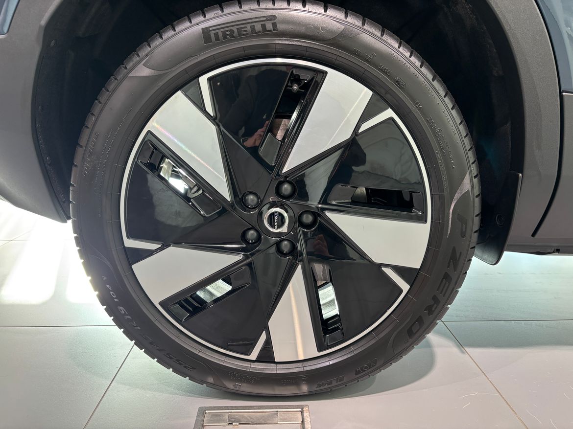 Bild 6 av 6 på bilen