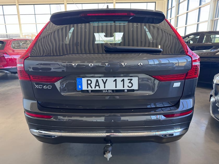 Bild 4 av Volvo XC60 Recharge T6 | AWD | Plus | Pano | Drag | H&K | Moms
