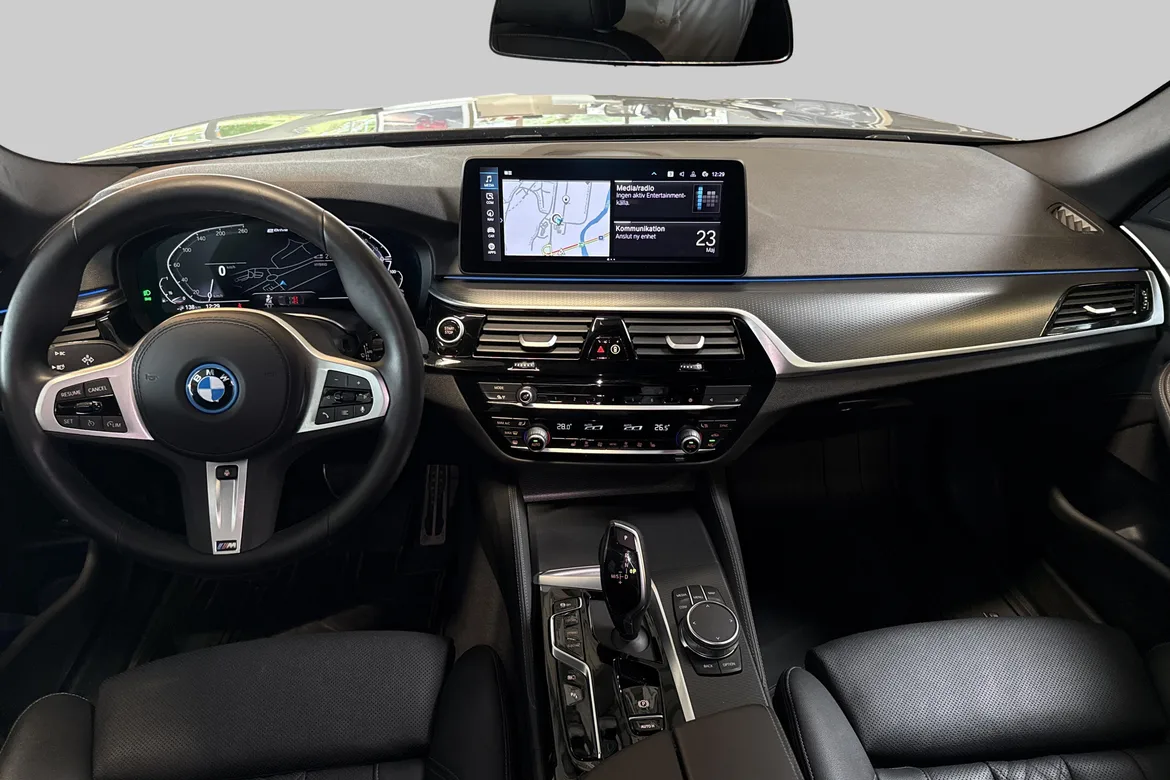 picture of a car