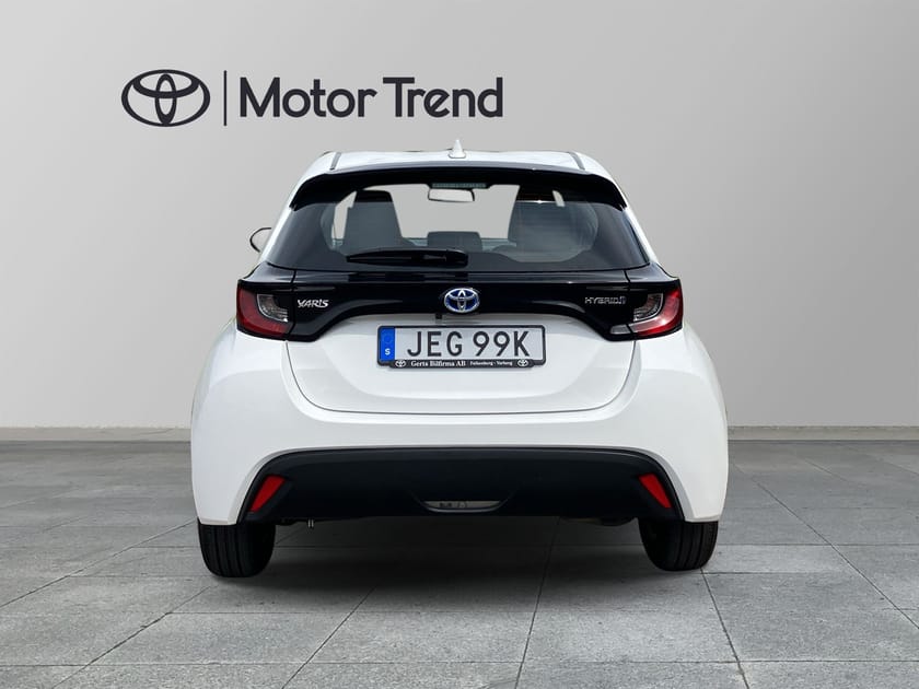 Bild 4 av Toyota Yaris Hybrid 1,5 HSD 5-D ACTIVE 2 100 MIL NYSKICK!