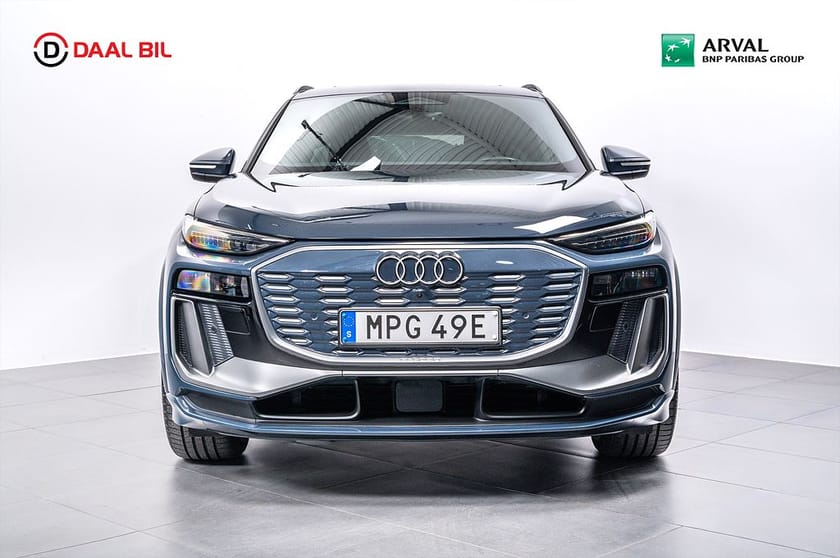 Bild 4 av Audi Q6 e-tron quattro 388HK 100kWh S-LINE PANO B&O® P-VÄRM DRAG