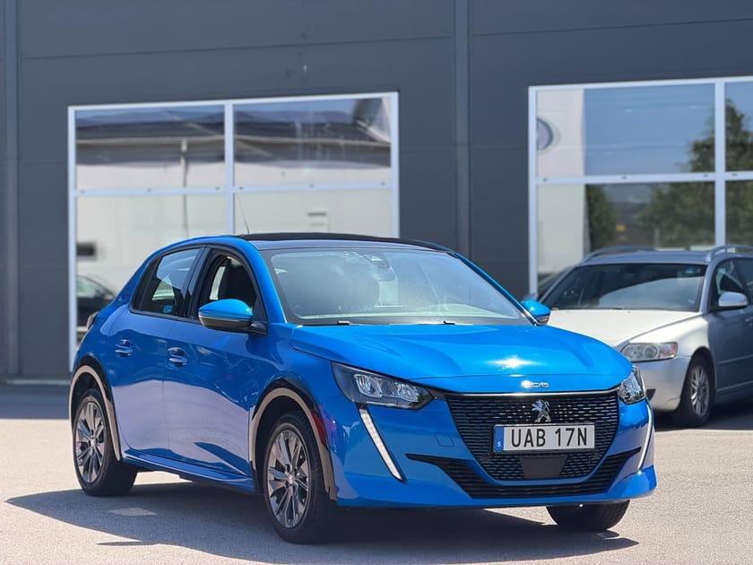 Bild 4 av Peugeot e-208 Allure Pano 136hk 50kWh