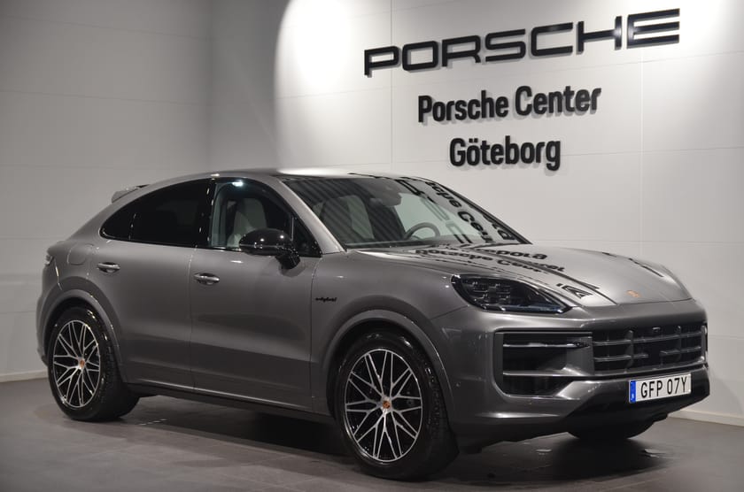 Bild 1 av Porsche Cayenne Coupé E-Hybrid Black Edition / Leasebar
