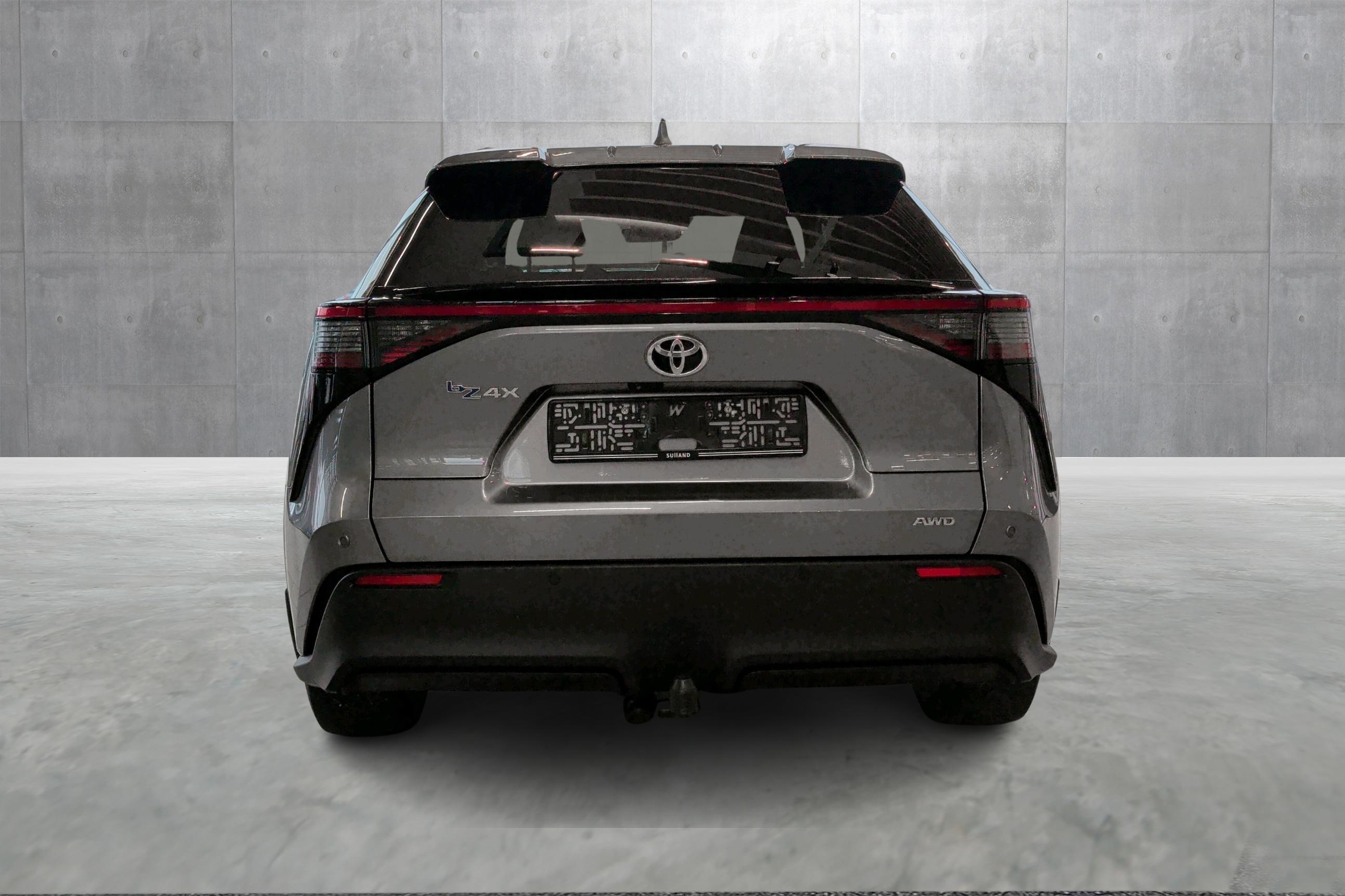 Thumnail bilde 3 av Toyota bZ4X