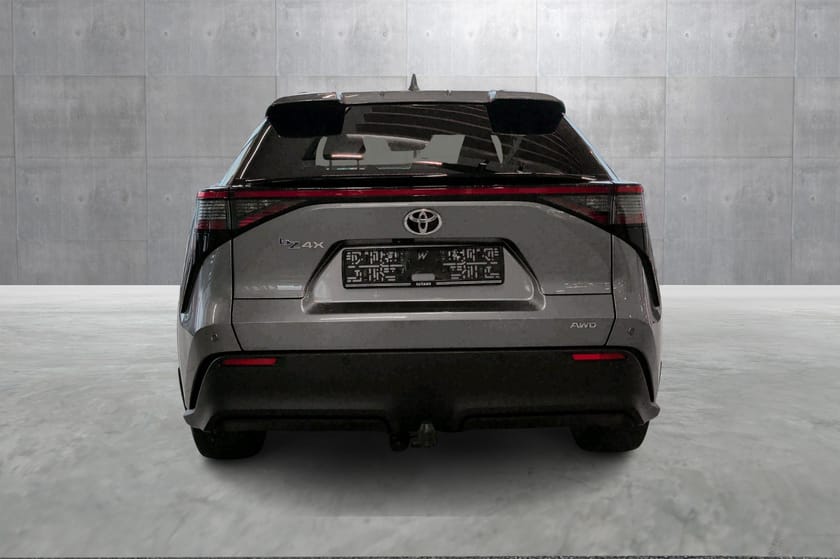 Bilde 4 av Toyota bZ4X AWD-i Active Tech - LED - Adaptiv cruise - Kamera +++