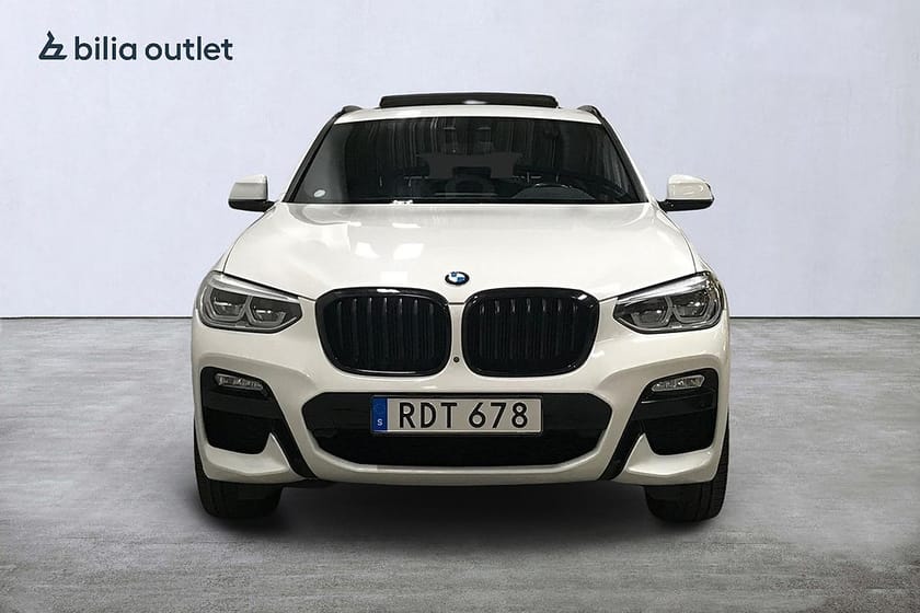 Bild 2 av BMW X4 xDrive20d M Sport 190hk Pano Navi Drag HuD H/K 360°