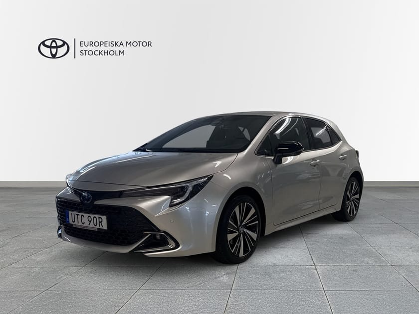 Bild 1 av Toyota Corolla Hybrid 1,8 5D STYLE / P-SENSOR / DÖDAVINKEL
