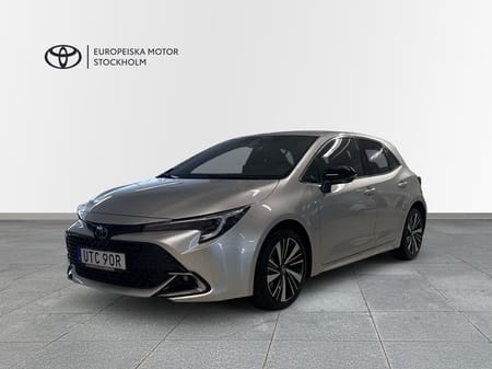 Toyota Corolla Hybrid 1,8 5D STYLE / P-SENSOR / DÖDAVINKEL