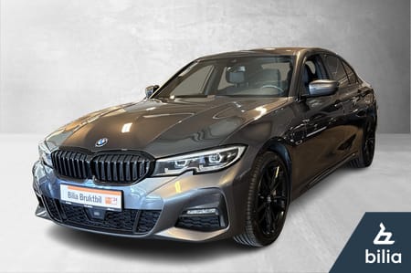BMW 330e xDrive Sedan