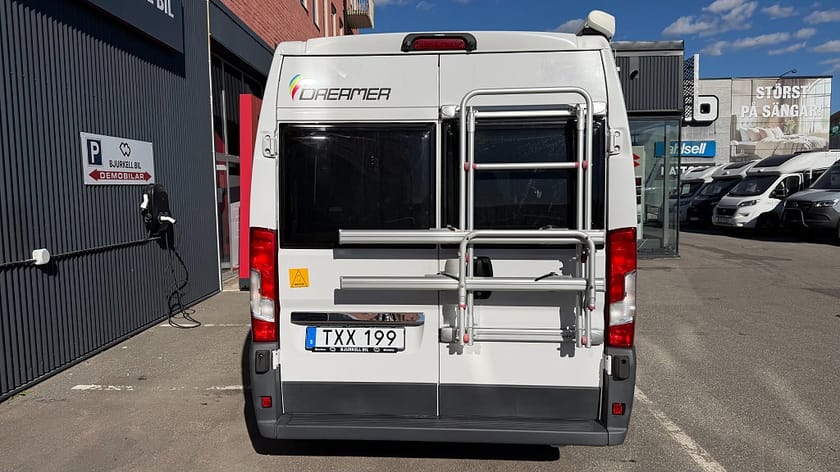 Bild 4 av Fiat Ducato Conversion Chassi Platform Dreamer D58 Automat, Solcell, AC, Långbädd, Cykelställ!