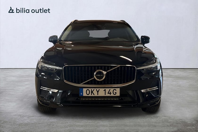 Bild 3 av Volvo XC60 B4 AWD Advanced Edition II / Panorama / Keyless / Drag