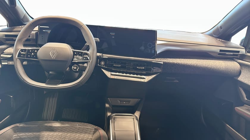 Bild 4 av Renault Clio TECHNO 115HK *Privatleasing från 3990kr/mån*