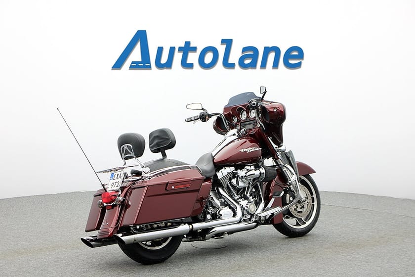 Bild 5 av Harley-Davidson Street Glide Glide* Dr Jekyll och Mr Hyde +Mappad