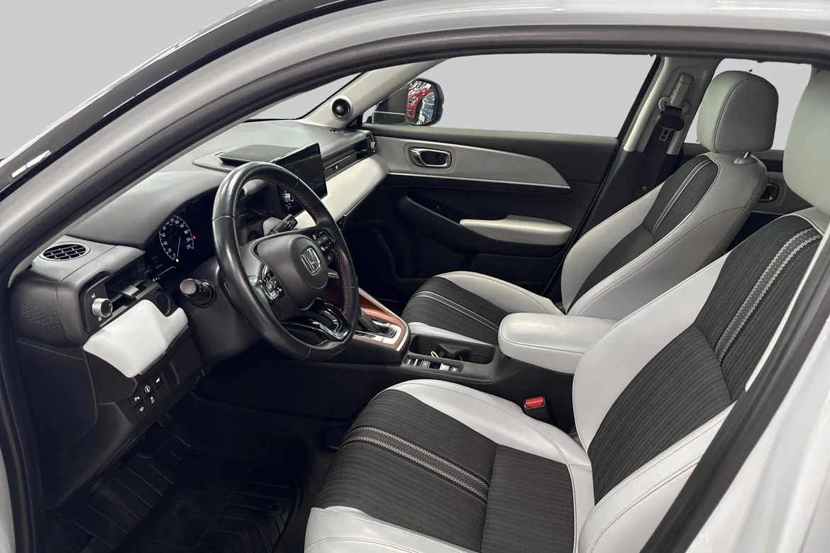 picture of a car
