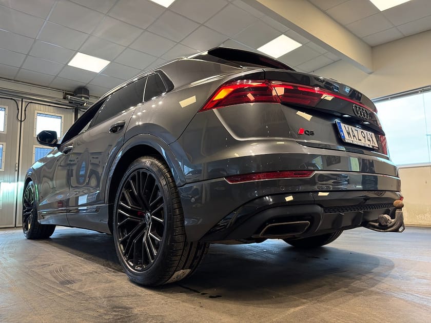 Bild 3 av Audi Q8 50 TDI quattro S Line Sport Pano HUD Softclose SE SPEC