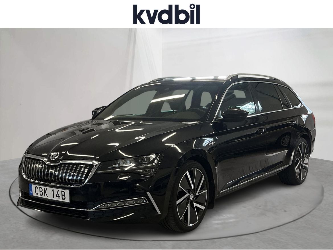 Škoda Superb iV Combi 1.4 TSI iV DSG Sekventiell, 218hk, 2020