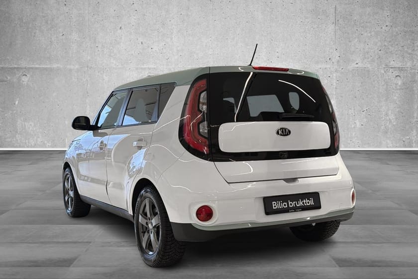 Bilde 2 av Kia Soul EV Praktisk elbil / Lav km / God komfort / Ny EU!