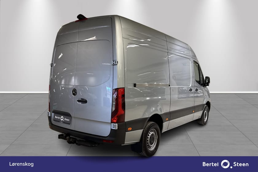 Bilde 5 av Mercedes-Benz Sprinter 317 CDI RWD Panel Van | Webasto | Hengerfeste | CarPlay