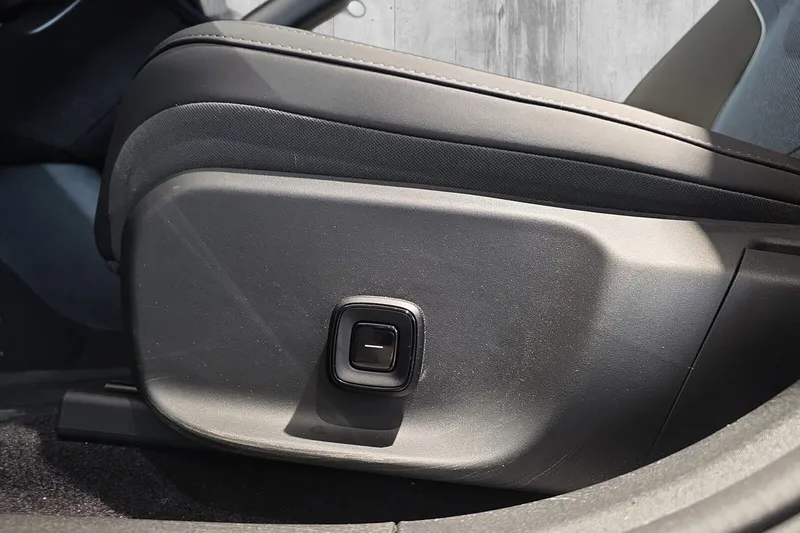 Volvo EX30 Twin Motor Performance bilde 18