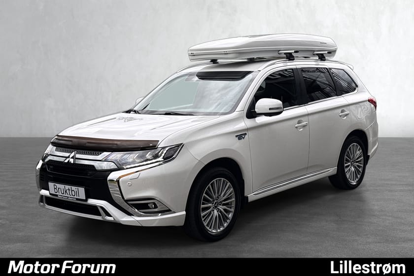 Bilde 1 av Mitsubishi Outlander PHEV Instyle+ / 4WD / Nybilgaranti / Plug-in / Lav km-stand