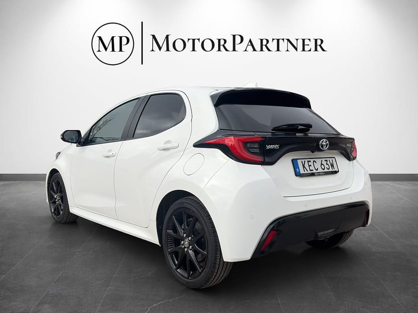 Bild 5 av Toyota Yaris Hybrid CVT Style Sport Kamera Navi Euro 6 MOMS