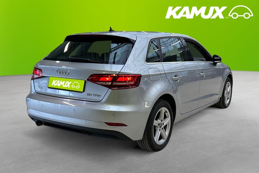 Bild 4 av Audi A3 Sportback 30 TFSI Proline  Carplay Adaptiv Farth