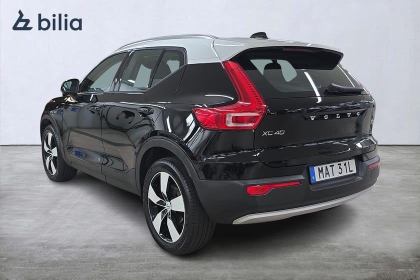 Bild 2 av Volvo XC40 T3 FWD aut Momentum Advanced / 360 kamera/ BLIS/ NAV/ Harmankardon/