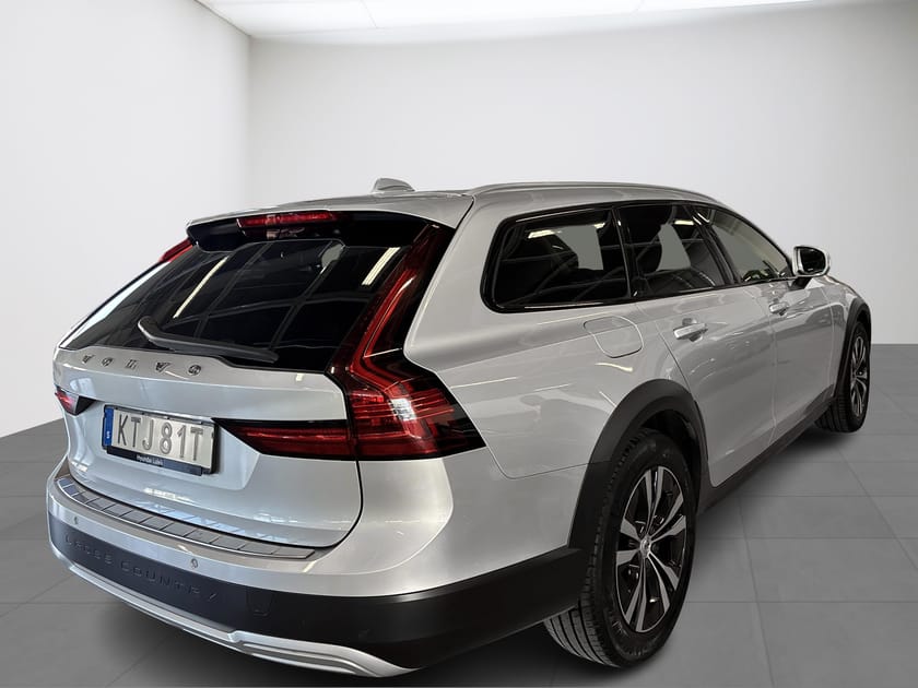 Bild 4 av Volvo V90 Cross Country B4 AWD Diesel Adv Edt